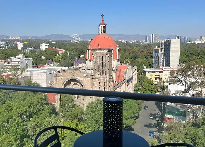 Beautiful View Of Chapultepec Castle Apartment