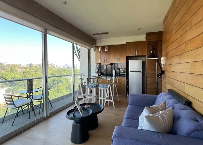 Beautiful View Of Chapultepec Castle Apartment *